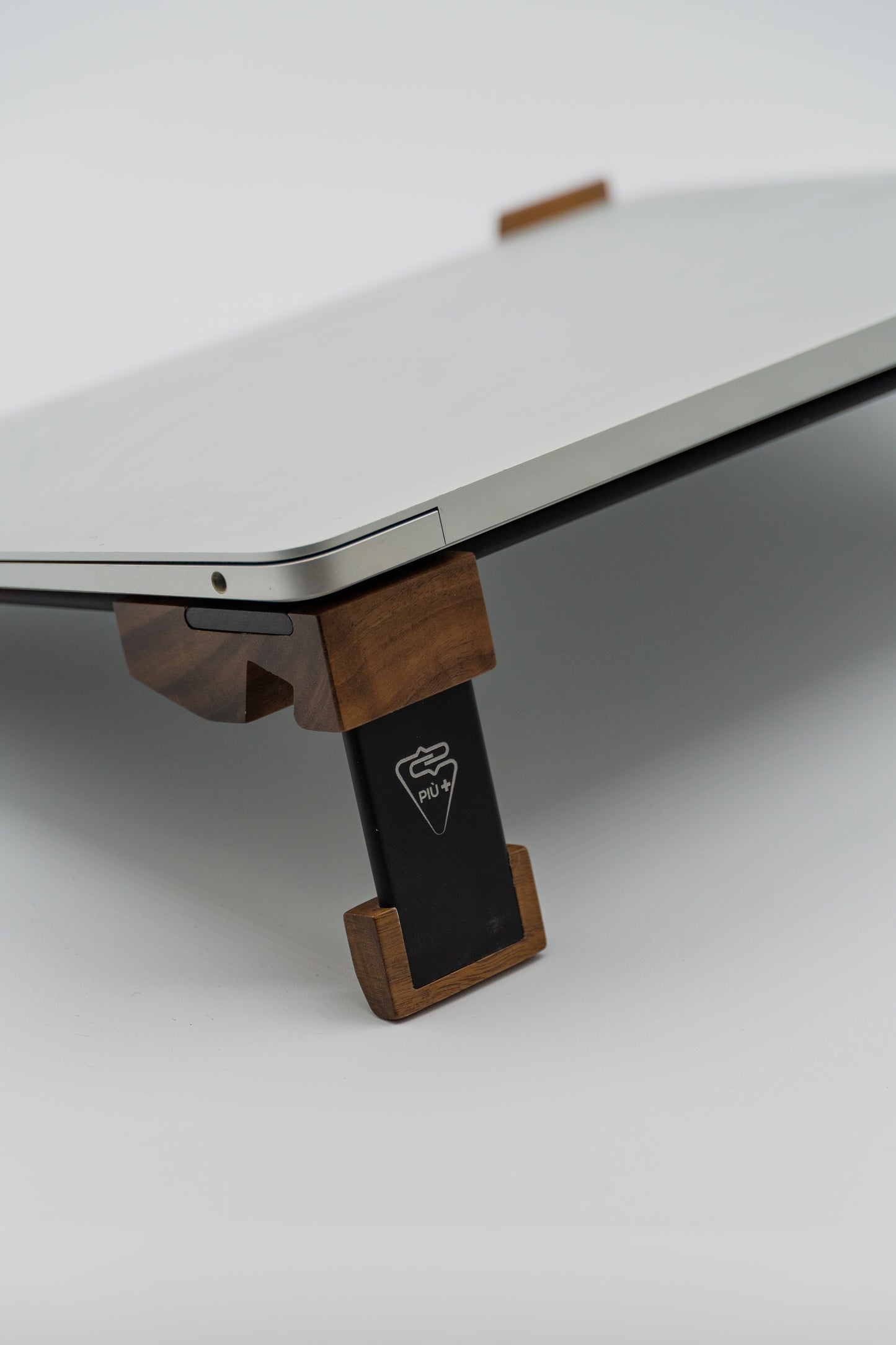 1-G  PORTA LAPTOP 12-14 black