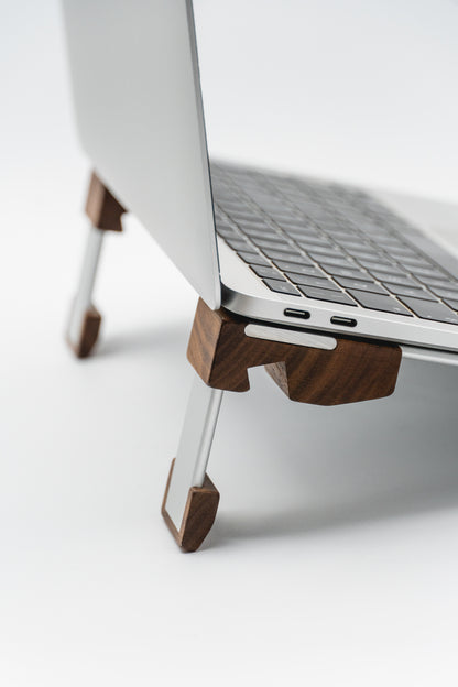 1-G  PORTA LAPTOP 12-14 alluminio