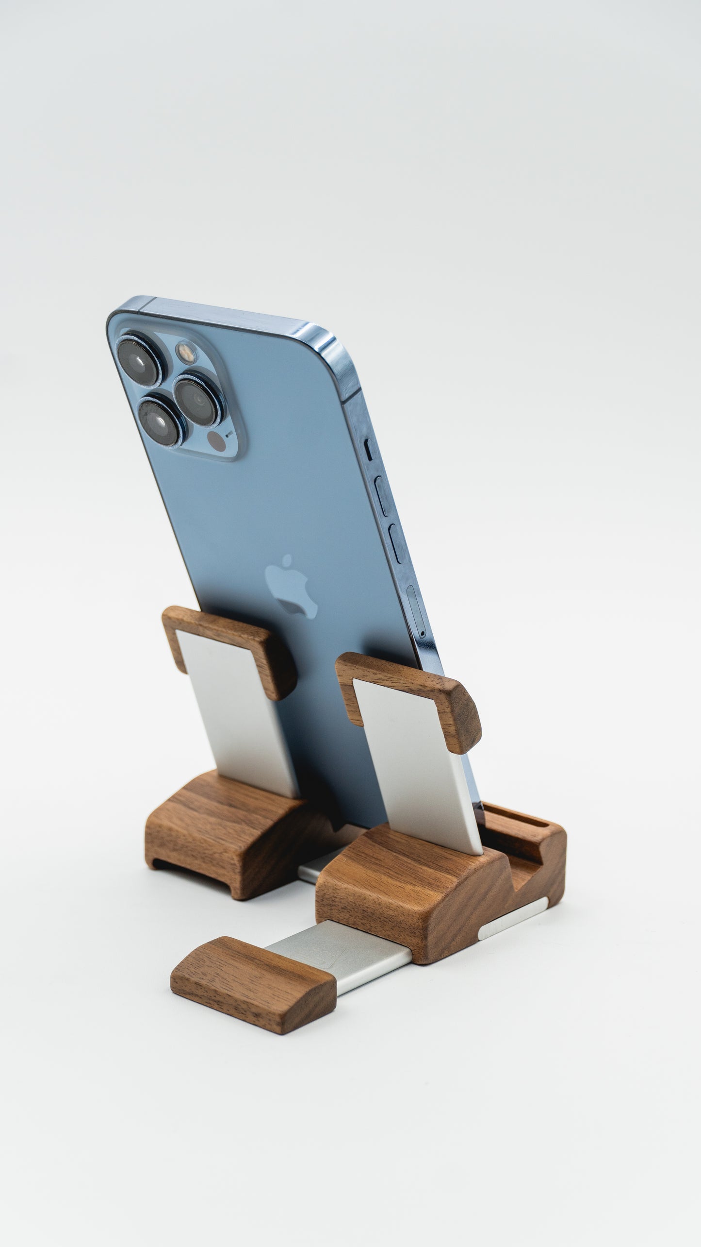 1-P  PORTA SMARTPHONE alluminio