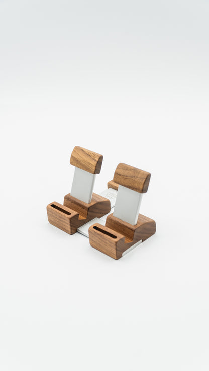 1-P  PORTA SMARTPHONE alluminio
