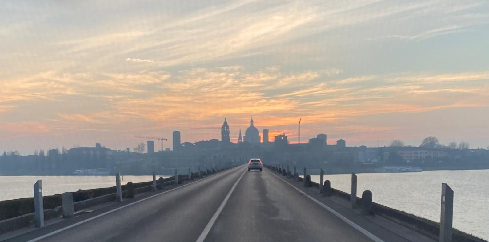 Affitto breve Negozio Corso Umberto 39